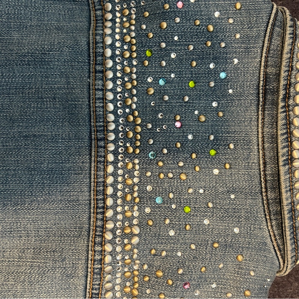 Denim Jacket with rhinestones - Picture 6 of 10